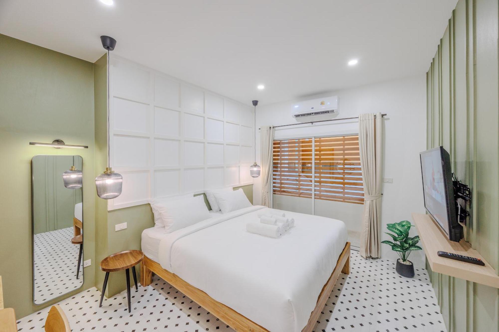 Bania 813 House Hotel Khao Lak Exterior photo
